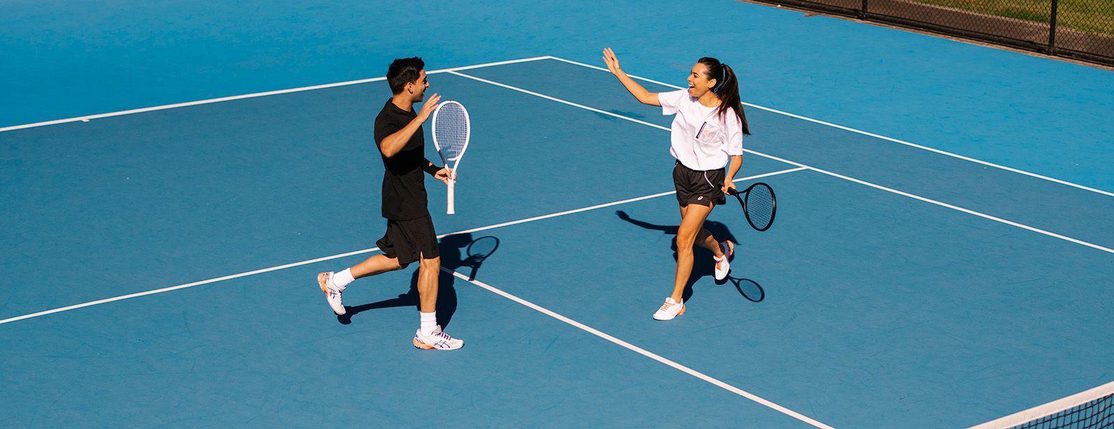 Tenniskleding 101: Wat draag je tijdens het tennissen | ASICS