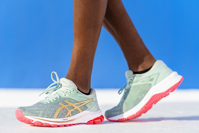 The Best Running Shoes for Women | ASICS UK